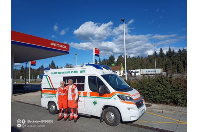 La Croce Verde di Castelnovo Monti e Vetto compie un viaggio sanitario urgente a lunga percorrenza per il recupero di un paziente a Bucarest