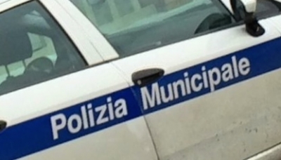 Modena - Parcheggiatori abusivi: due sanzioni da 700 euro