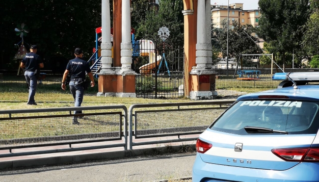 Una giornata di controlli della Squadra Volante della Polizia di Stato di Modena