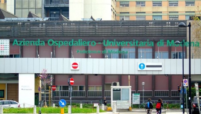 Migliorano le condizioni della 44enne aggredita a Modena