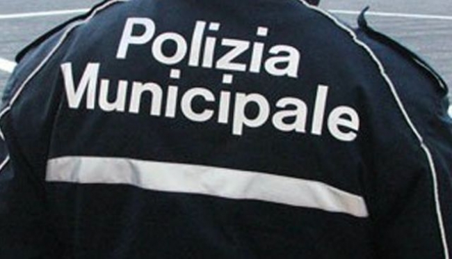 Parma - Donna in stato di choc soccorsa dalla Municipale
