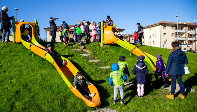 Nuovo parco a San Prospero: un&#039;area verde attrezzata con giochi per bambini