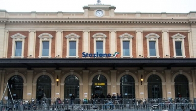 Parma - Parcheggio della stazione con innovativo sistema di riconoscimento della targa