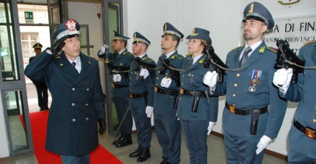 Reggio Emilia - Visita del comandante regionale della Guardia di Finanza