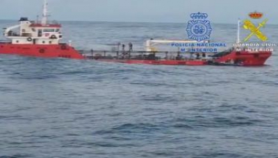 Trafficanti di droga affondano nave con 3 tonnellate di cocaina a bordo. (VIDEO)