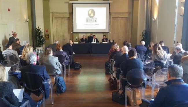 Parmigiano Reggiano: +12% quotazioni nel 2016. Bene export e consumi interni