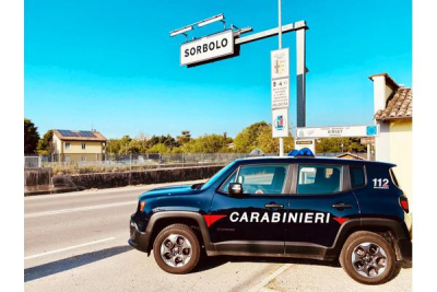 Furti in esercizi commerciali: i Carabinieri individuano gli autori del furto alla Coop