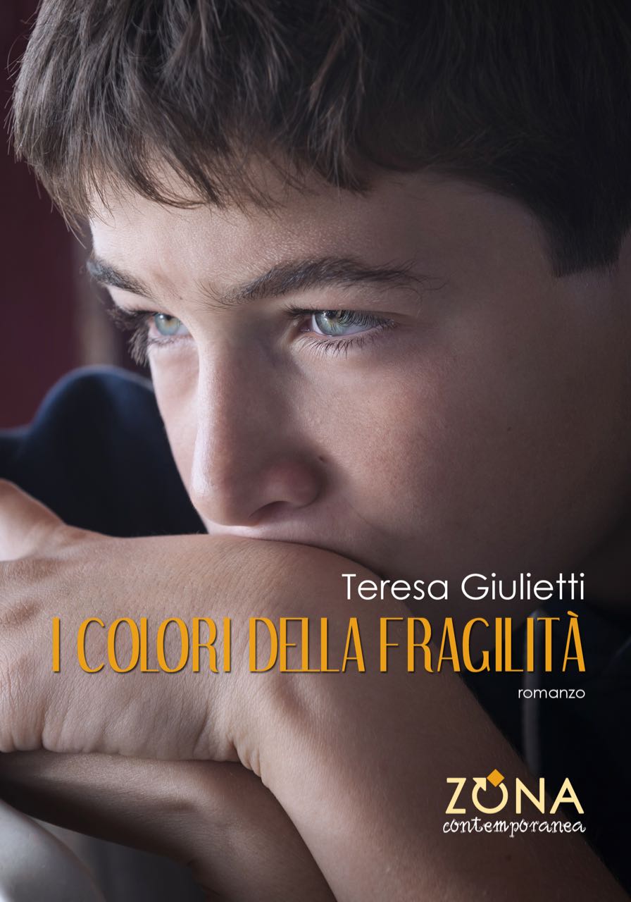I_COLORI_DELLA_FRAGILITA_-_cover_originale-_Teresa_Giulietti_1.jpg