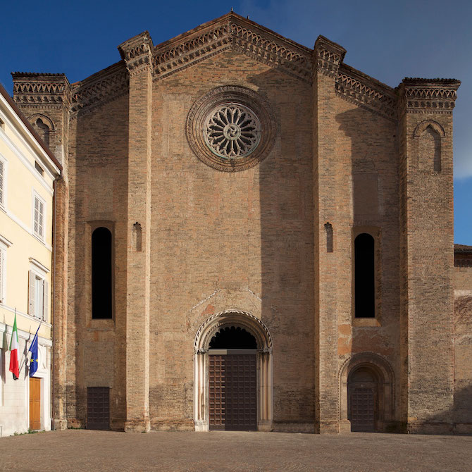 San_Francesco_del_Prato_-_Facciata_-_Dopo_il_restauro.jpg