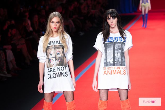 sfilata Elisabetta Franchi milano fashion week 2016 moda donna passerelle 