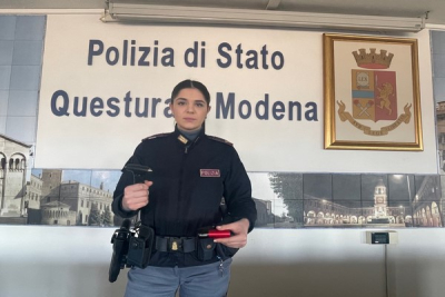Modena: arrestato in flagranza dalla Polizia di Stato per furti in serie su auto in sosta
