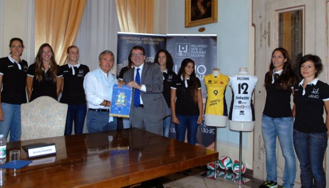 Liu Jo, una maglia gialloblu a Modena capitale del volley