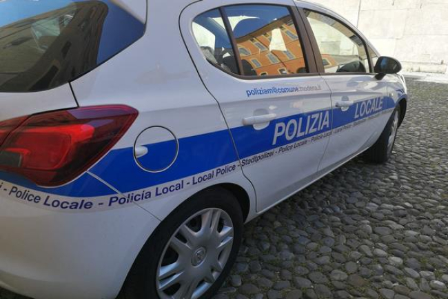 Arrestato dalla Polizia di Stato in via Emilia Ovest per evasione