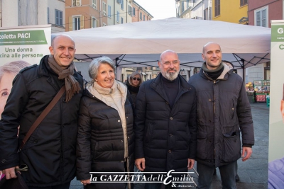 Stefano Bonaccini a Parma con Simona Caselli e poi in provincia - foto