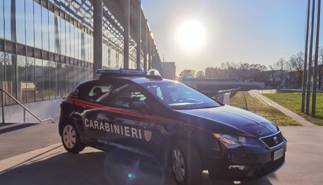CARABINIERI: controlli a tappeto dei carabinieri nel centro cittadino: arresti e denunce
