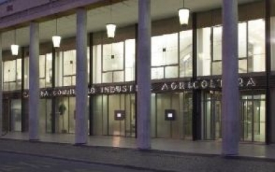Reggio Emilia - Ampliato l&#039;orario per il pubblico della Camera di Commercio