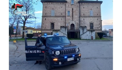 Sissa Trecasali: i Carabinieri dopo avere indagato su due distinte truffe on line denunciano i presunti responsabili