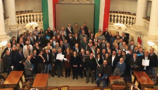  I casari della Nazionale del Parmigiano Reggiano sono stati ricevuti oggi in Sala del Tricolore a Reggio Emilia