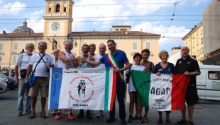 Passa da Parma la staffetta verso Bologna nel 36° anno della strage alla stazione