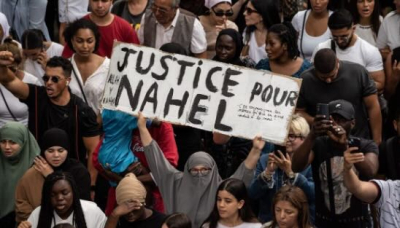 Nanterre. Oggi il funerale di Nahel, il giovane di 17 anni ucciso da un agente di Polizia