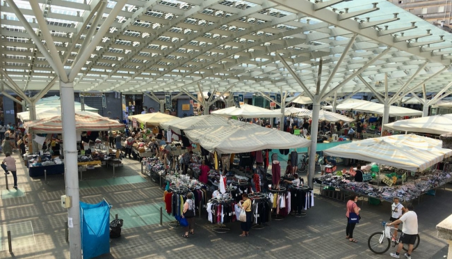 2 giugno: mercato in piazza Ghiaia