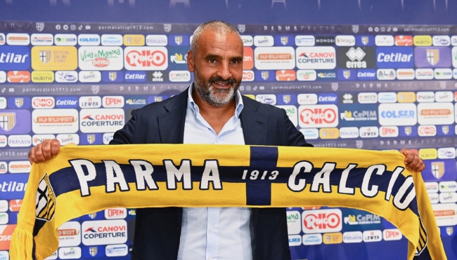 Il Mister Fabio Liverani si presenta al Parma