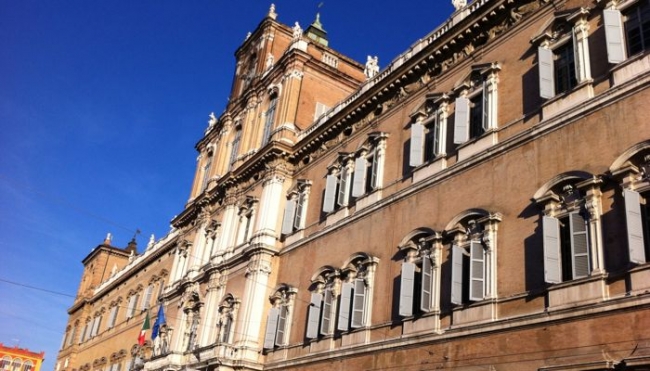 Modena, la tradizione del presepe napoletano a Palazzo Ducale