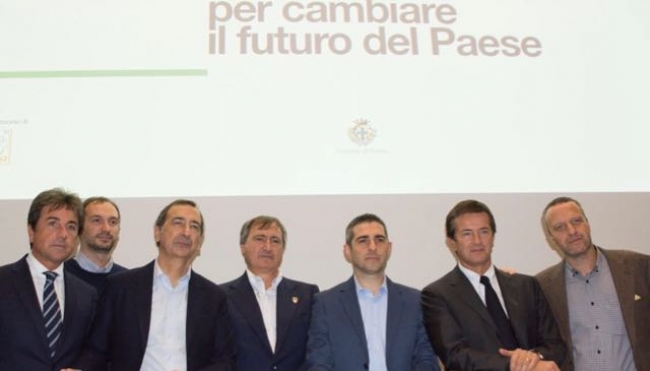 7 sindaci italiani riuniti a Parma.