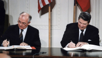 Gorbaciov: Presidente russo di pace
