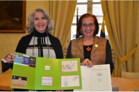 Un francobollo per celebrare i cento anni dell'Associazione Italiana Donne Medico