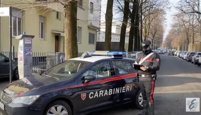 Ubriaco chiama il 112 per una lite e poi aggredisce i carabinieri intervenuti: arrestato per resistenza