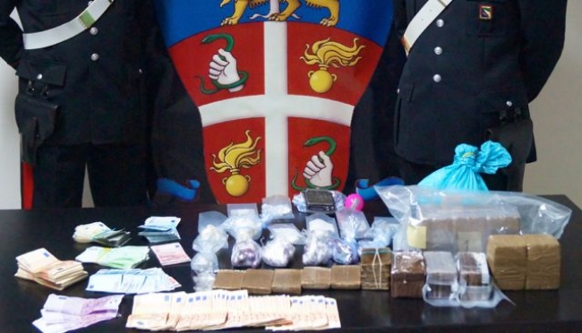 Traffico di droga: sgominata banda di spacciatori che forniva la Bassa modenese