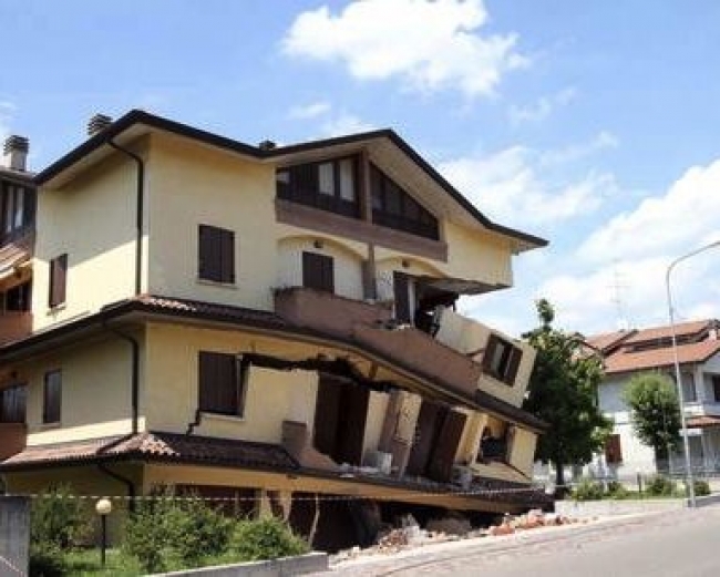 Case inagibili causa sisma, oltre 11 milioni per spese di trasloco