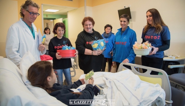 Doni ai bambini ricoverati nei reparti di Chirurgia Plastica e Centro Ustioni di Parma - FOTO