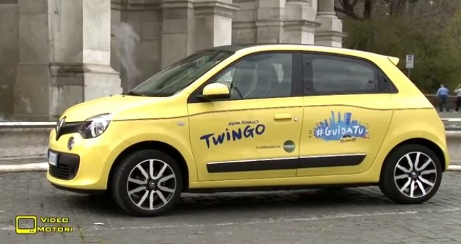 Renault Twingo in tour nelle città