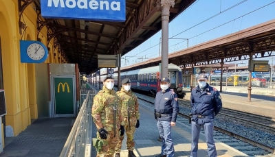 Stazione di Modena: intervento della Polizia di Stato a bordo treno