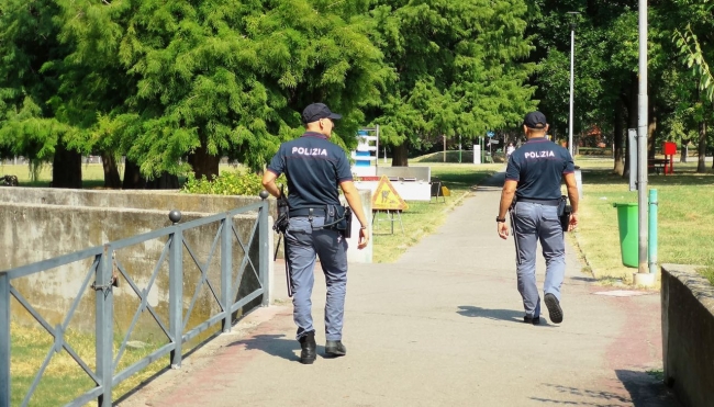 La Polizia di Stato passa al setaccio zona Gramsci, Canaletto Sud e parchi cittadini