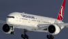 Altre turbolenze nei cieli: danno spinale per l’assistente di volo della Turkish Airlines.