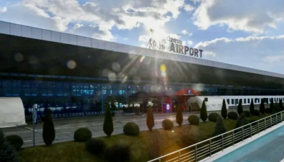 Sparatoria all&#039;aeroporto di Chisinau in Moldavia. Almeno due morti, “Un atto terroristico”