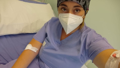 L’infermiera Chiara: “Mi sono vaccinata con fiducia, ora soffro di pericardite e neuropatia”