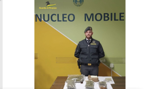 GDF Parma: un arresto e contestuale sequestro di 4 kg tra marijuana e hashish.
