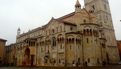 Giovedì in Duomo i funerali del Vescovo Lanfranchi. Il cordoglio della comunità modenese