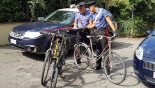 Vittima di furto riconosce sul web la bici rubata: italiano denunciato dai Carabinieri