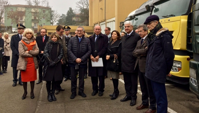 Modena - Consegnati ai Vigili del Fuoco mezzi sequestrati nell&#039;inchiesta Aemilia