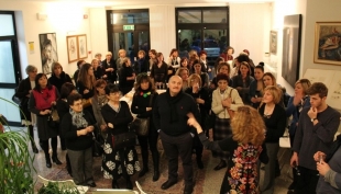 Reggio Emilia - Il Forum delle donne in visita alla “Modateca Deanna”