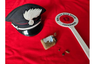 Carabinieri controlli antidroga: un arresto e oltre un etto di hashish sequestrato