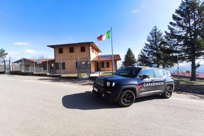 I Carabinieri della Stazione di Neviano degli Arduini, hanno denunciato per furto aggravato due cittadini residenti a Reggio Emilia