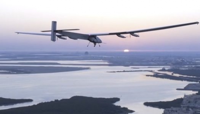 Solar Impulse 2, il primo aereo ad energia solare