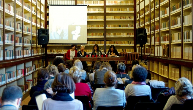 Reggio Emilia - &quot;Funzione Guerriera. Incontri con donne dissidenti e autorevoli del nostro tempo&quot;