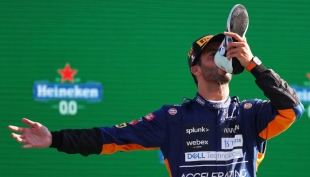 Ricciardo, McLaren: Bentornati!